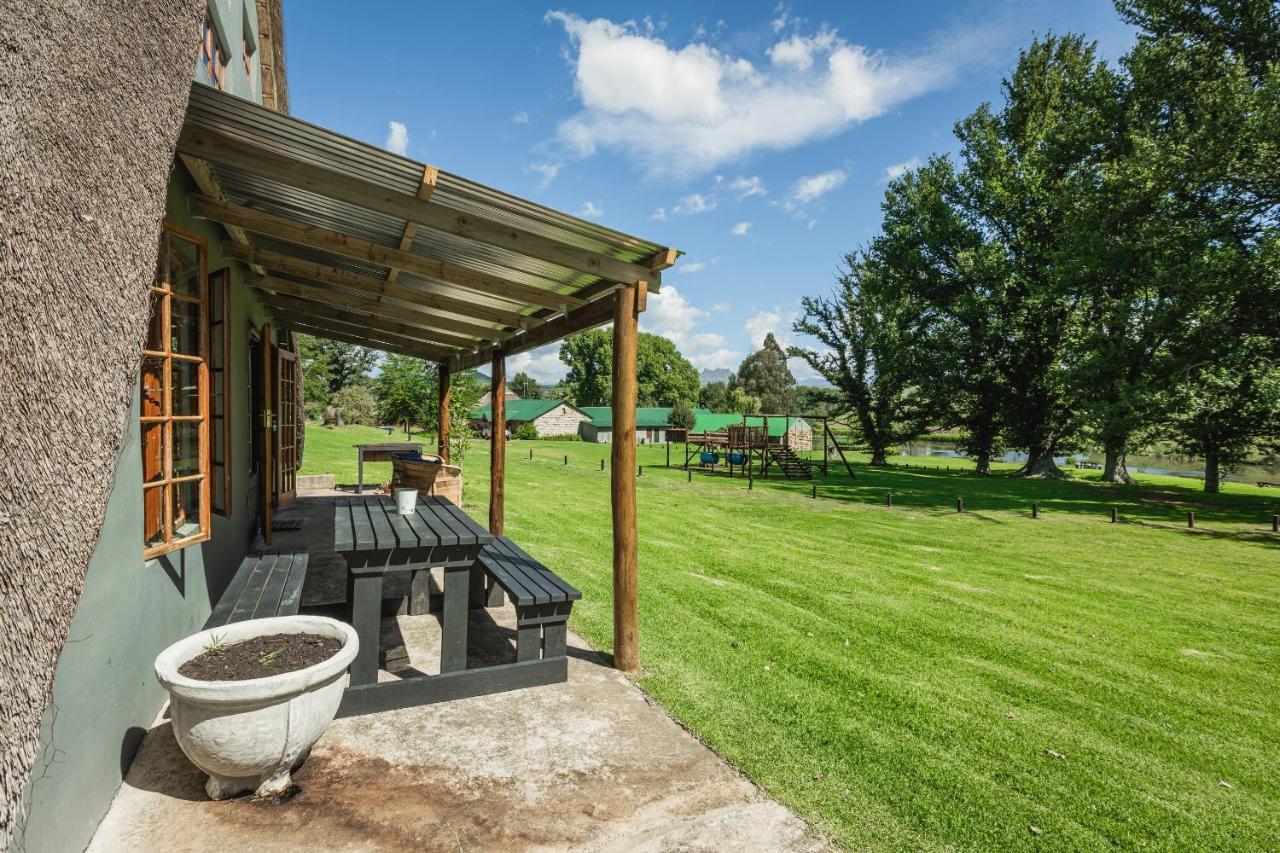 Penwarn Farm Lodge Drakensberg Garden Exterior photo