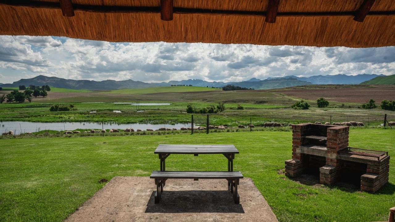 Penwarn Farm Lodge Drakensberg Garden Exterior photo