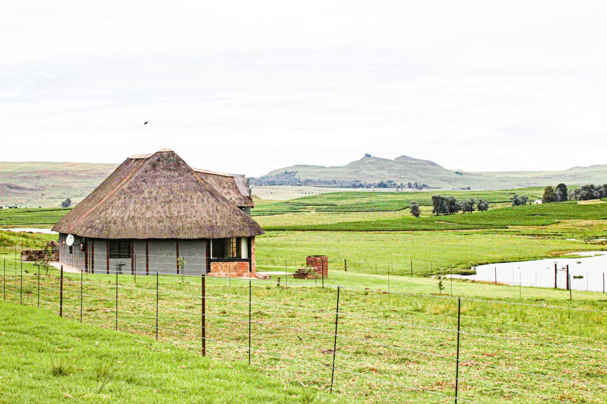 Penwarn Farm Lodge Drakensberg Garden Exterior photo